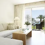 Hotel Renaissance