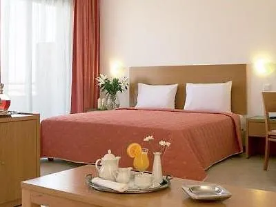 卡尼奥提文艺复兴度假公寓式酒店 4*